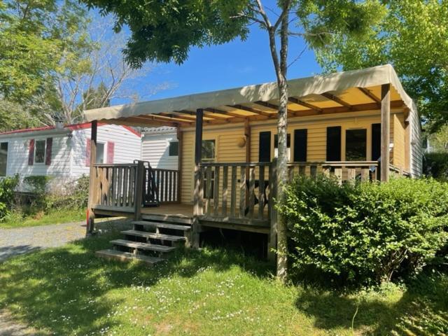 Camping Le Ruisseau Saint-André-de-Seignaux エクステリア 写真