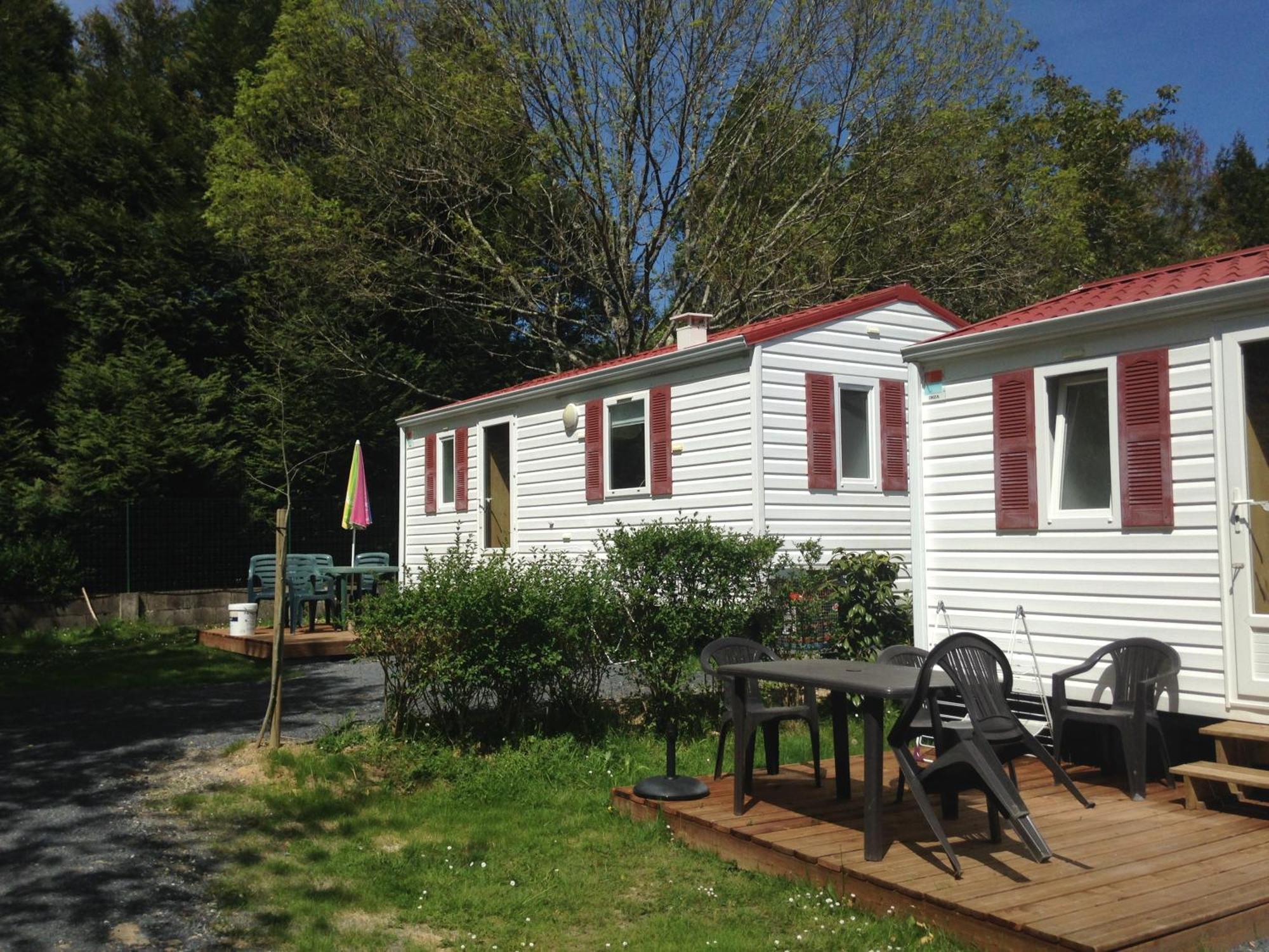 Camping Le Ruisseau Saint-André-de-Seignaux エクステリア 写真